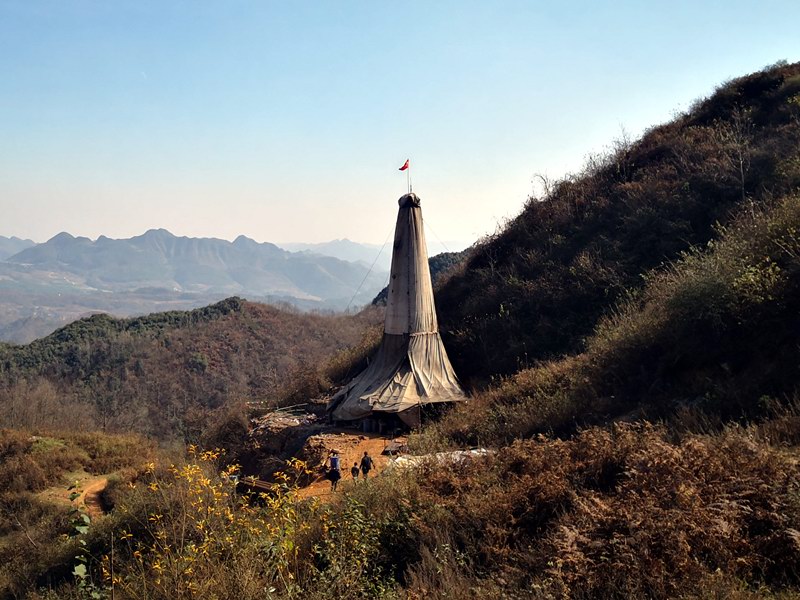 再出發(fā)，亮巖